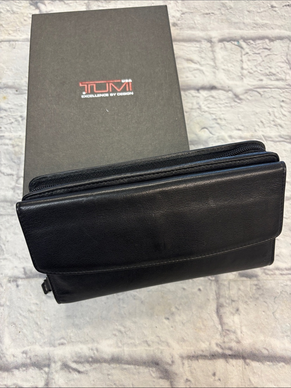 Tumi wallet